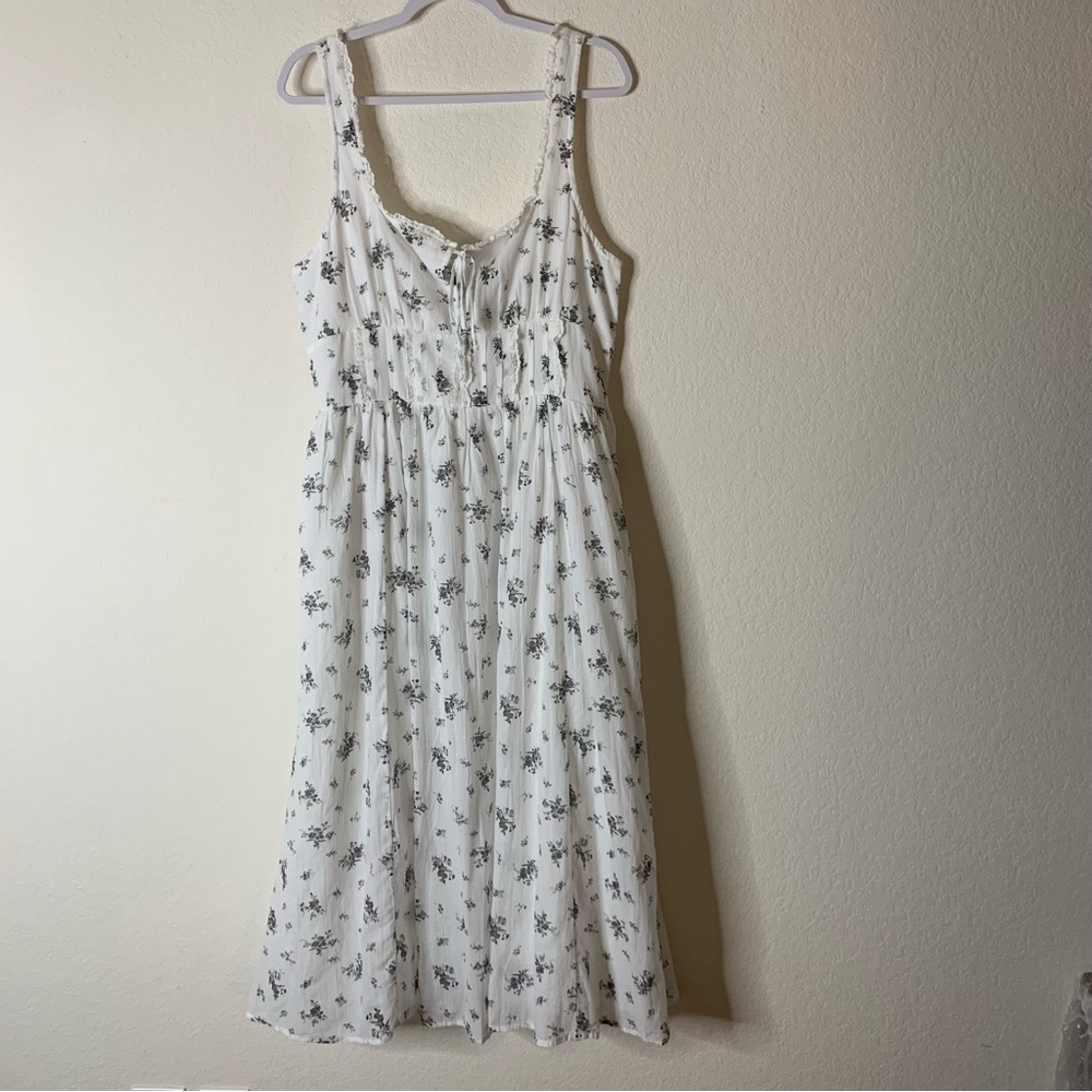 American Eagle womens white floral floral Strappy flowy maxi dress XL NWT